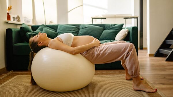 Rozstępy w ciąży – jak zapobiegać?