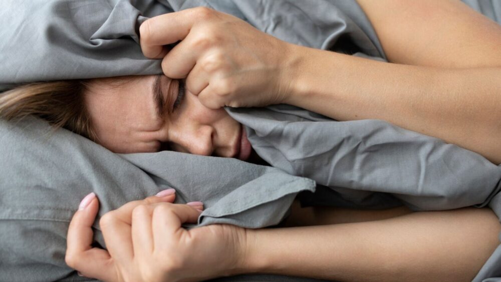 Kołdra a niewysypianie się – sprawdź, jaka jest korelacja między tymi dwoma elementami